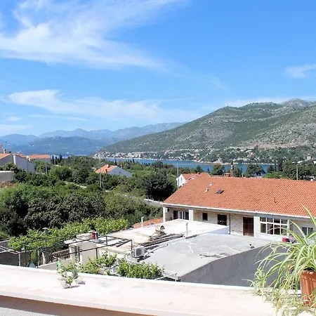 Daire Ira - Two-bedroom With Balcony Dubrovnik